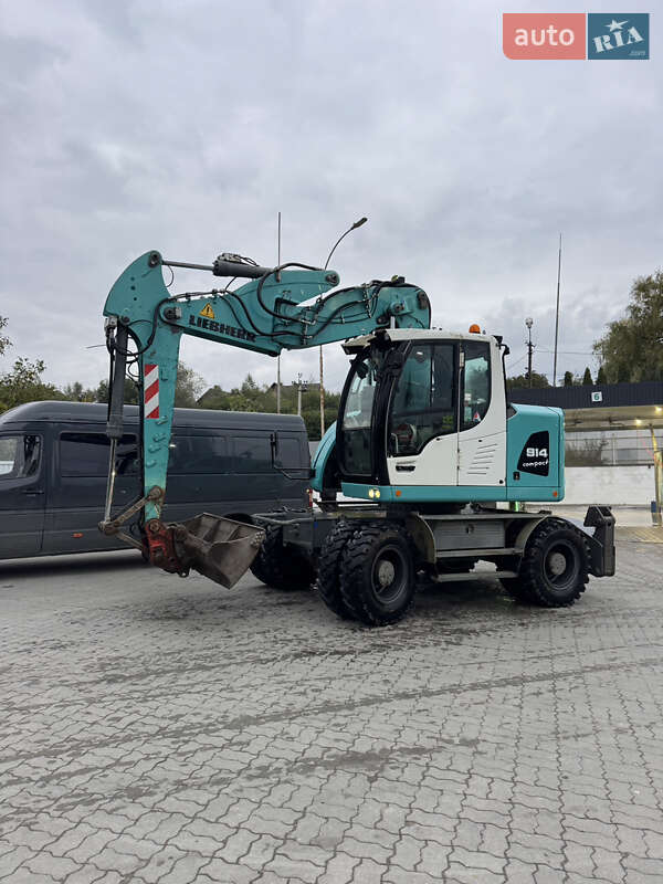 Liebherr 914
