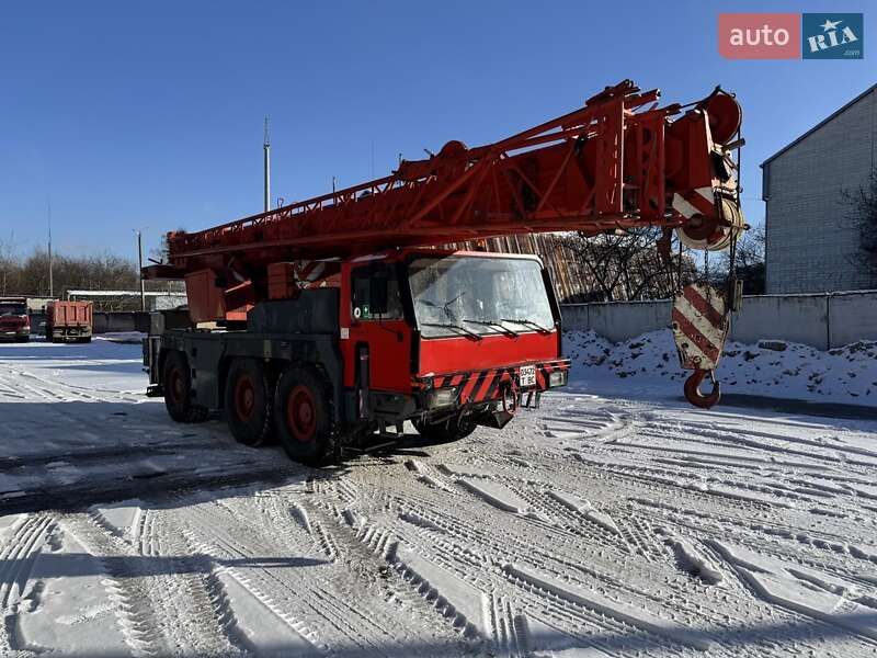 Liebherr LTM 1050/1