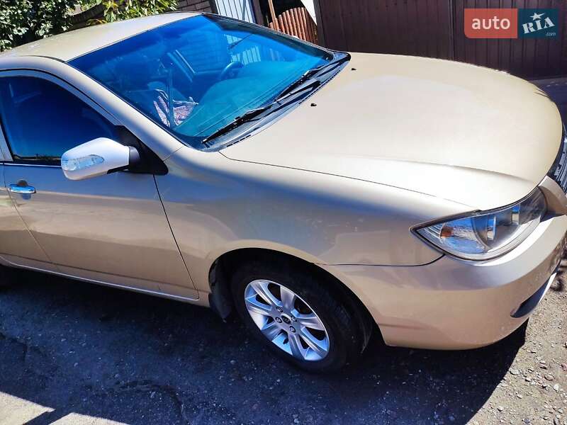 Седан Lifan 620