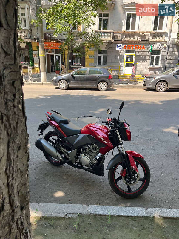 Мотоцикл Классик Lifan Apache