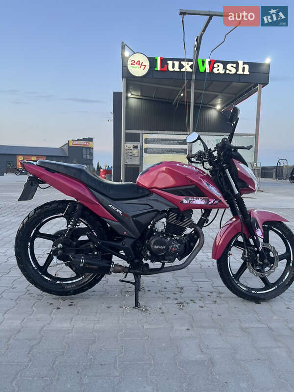 Мотоцикл Без обтекателей (Naked bike) Lifan CCR