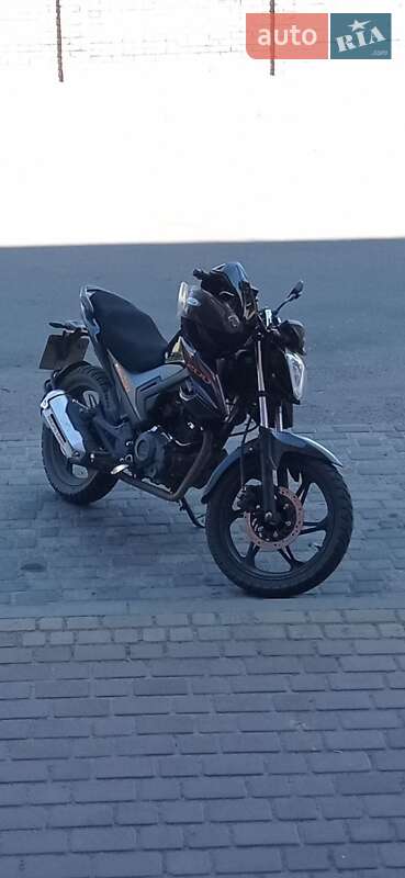 Спортбайк Lifan JR 200