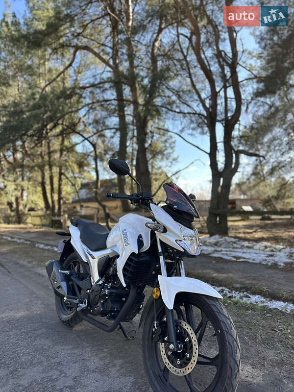 Мопеди Lifan KP 200