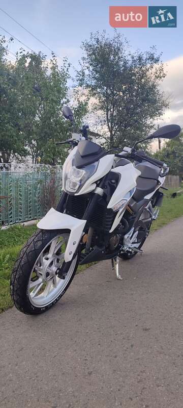 Спортбайк Lifan KP 250