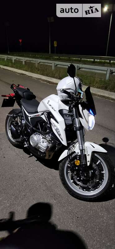 Мотоцикл Без обтікачів (Naked bike) Lifan KP 350