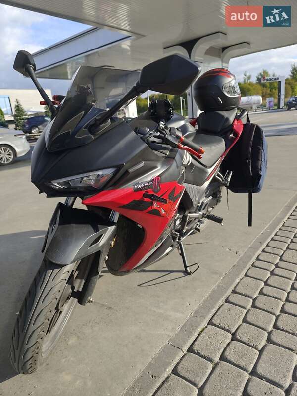 Спортбайк Lifan KPR 200