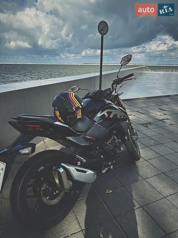 Мотоцикл Багатоцільовий (All-round) Lifan KPS 200