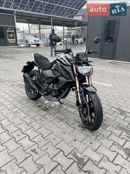 Мотоцикл Круизер Lifan KPS 200
