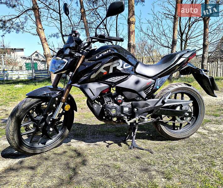 Спортбайк Lifan KPT 200-4V