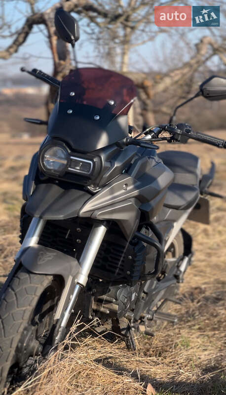 Мотоцикл Спорт-туризм Lifan KPT 200-4V