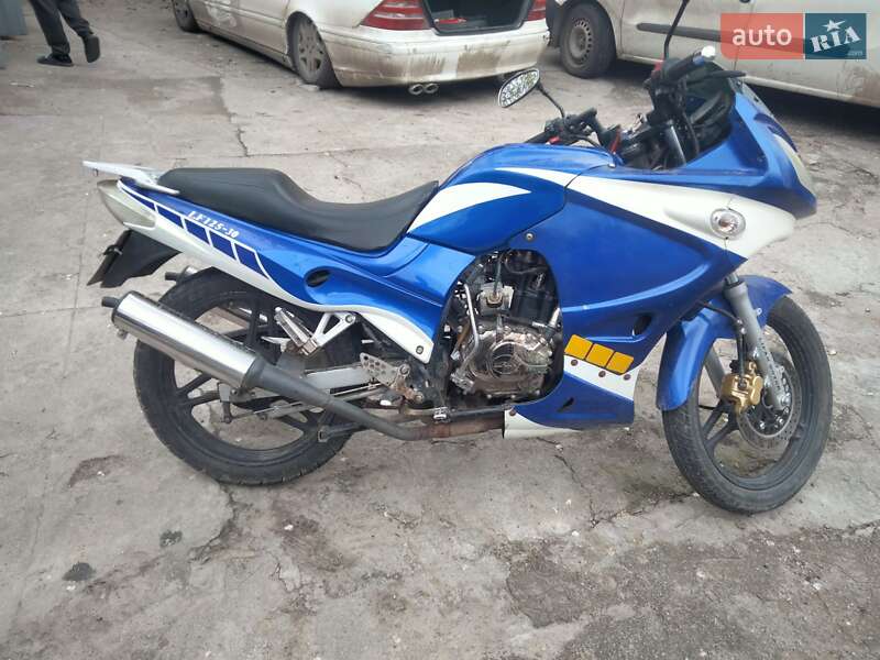 Мотоцикл Туризм Lifan LF 125T-19