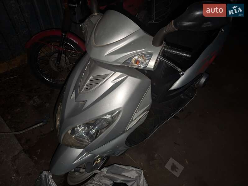 Мопеди Lifan LF 150-8