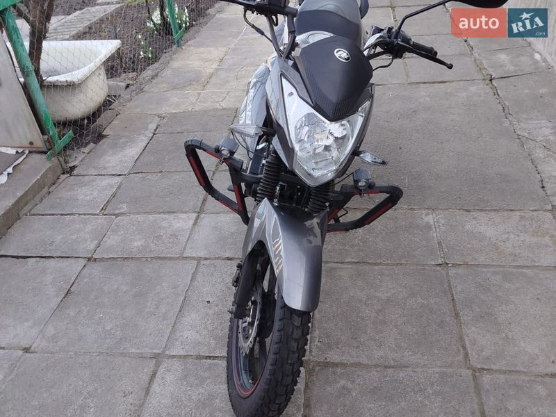 Мотоцикл Круизер Lifan LF 175-2E