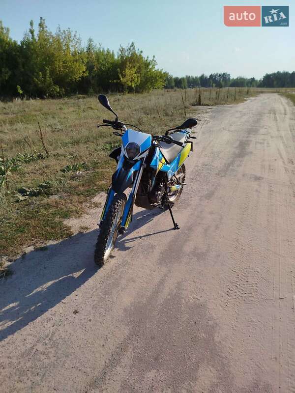 Мотоцикл Кросс Lifan LF 250-3A