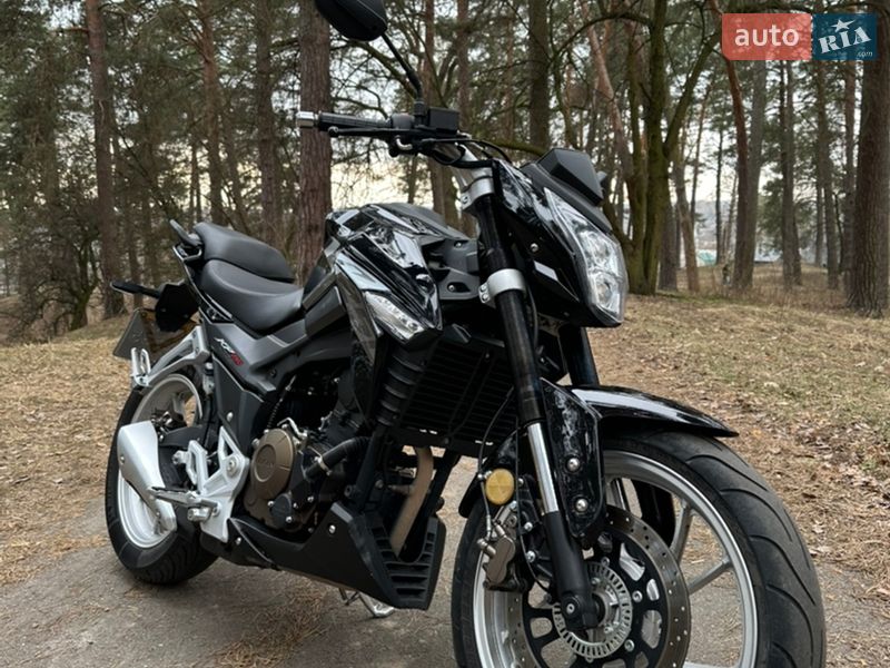 Мотоцикл Без обтекателей (Naked bike) Lifan LF 250-3R