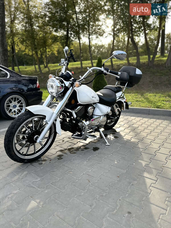 Мотоцикл Круізер Lifan LF 250-D