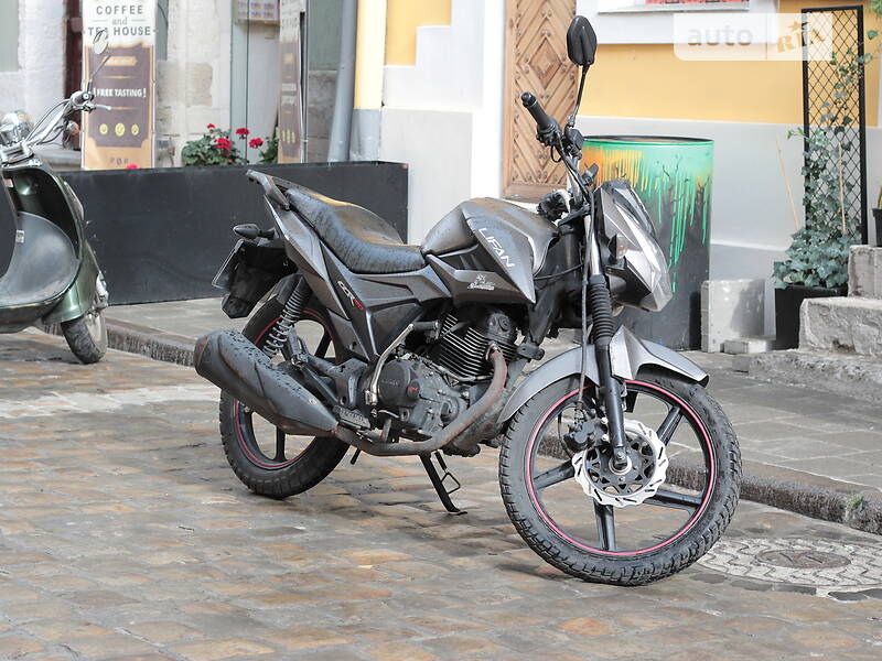Мотоцикл Классік Lifan LF150-2E