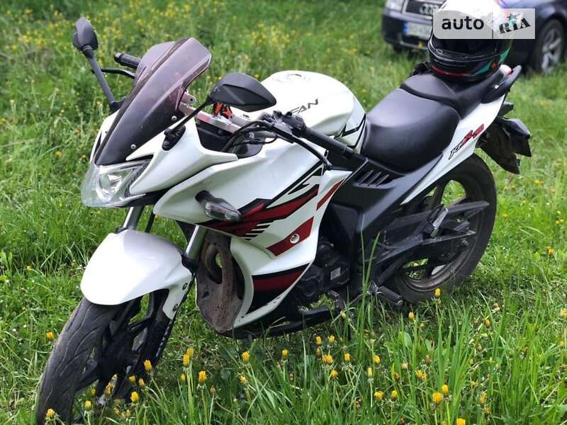 Мотоцикл Классик Lifan LF200-10S (KPR)