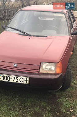 Характеристики ЗАЗ 1103 Славута Лифтбек