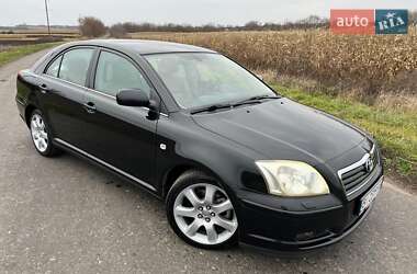 Характеристики Toyota Avensis Лифтбек