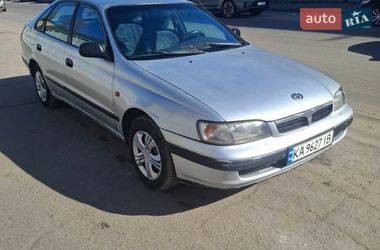 Характеристики Toyota Carina E Лифтбек