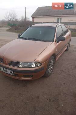 Характеристики Mitsubishi Carisma Ліфтбек