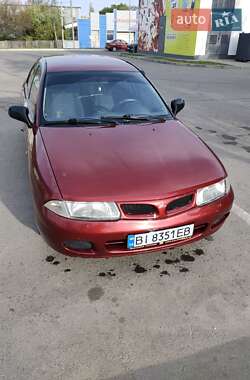 Характеристики Mitsubishi Carisma Лифтбек