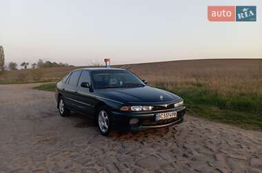 Характеристики Mitsubishi Galant Лифтбек