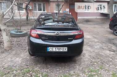 Характеристики Opel Insignia Ліфтбек