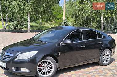 Характеристики Opel Insignia Ліфтбек