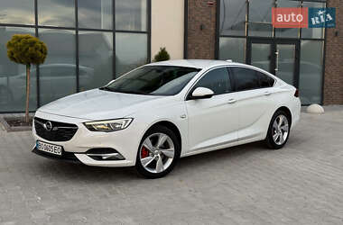 Характеристики Opel Insignia Лифтбек