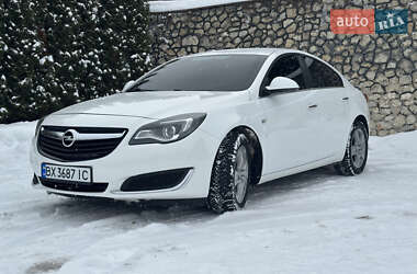 Характеристики Opel Insignia Ліфтбек