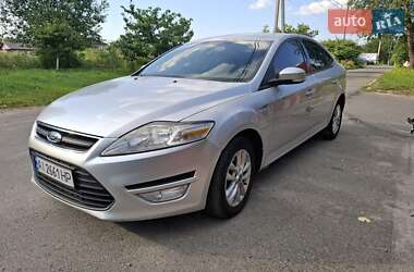 Характеристики Ford Mondeo Ліфтбек
