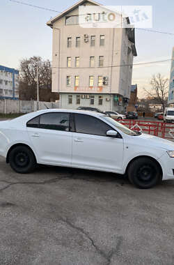 Характеристики Skoda Rapid Лифтбек