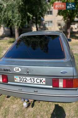 Характеристики Ford Sierra Лифтбек