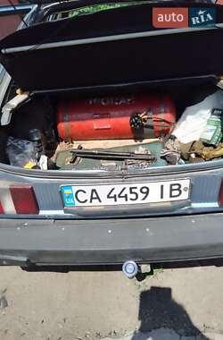 Характеристики Ford Sierra Лифтбек