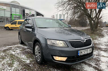Цены Skoda Лифтбек в Полтаве