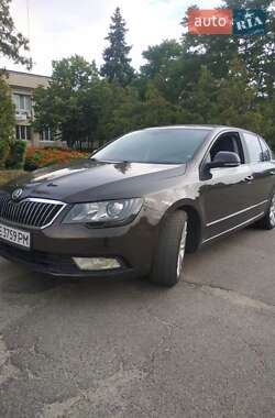 Характеристики Skoda Superb Лифтбек