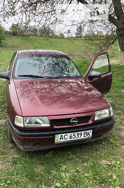 Характеристики Opel Vectra Ліфтбек