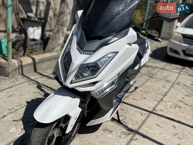 Like.Bike Maxi