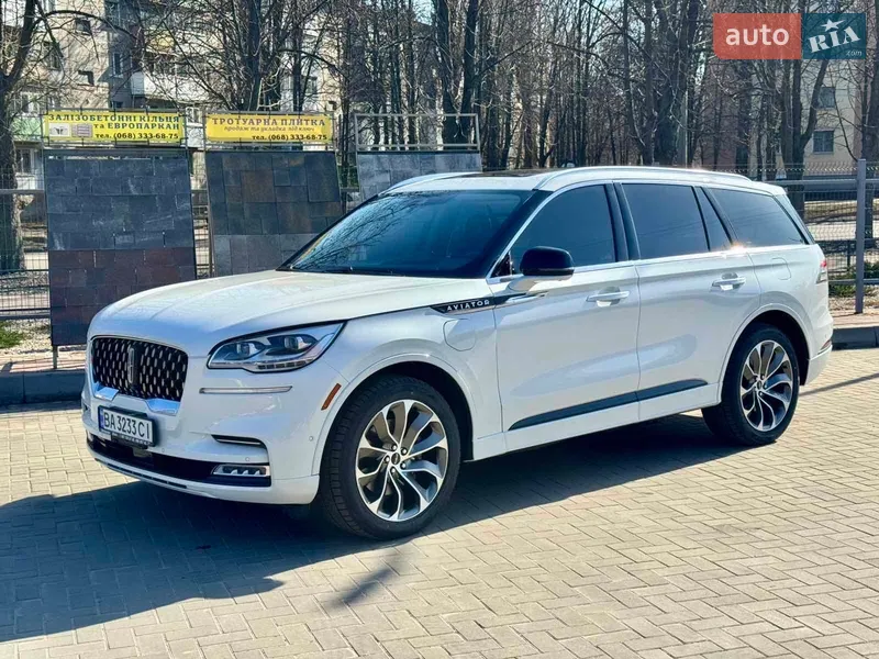 Lincoln Aviator