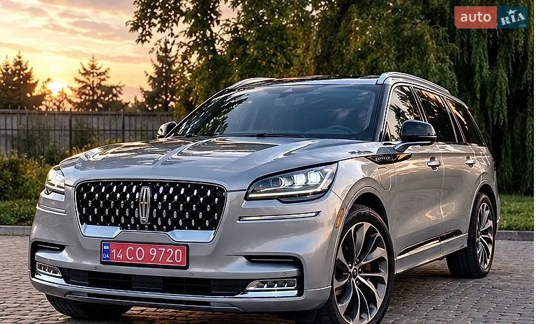Lincoln Aviator