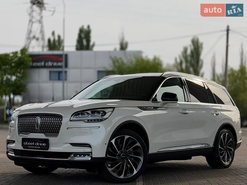 Lincoln Aviator