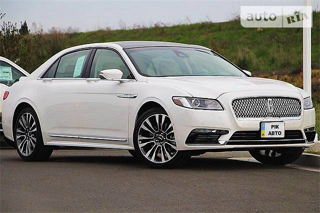Lincoln Continental 2017 года