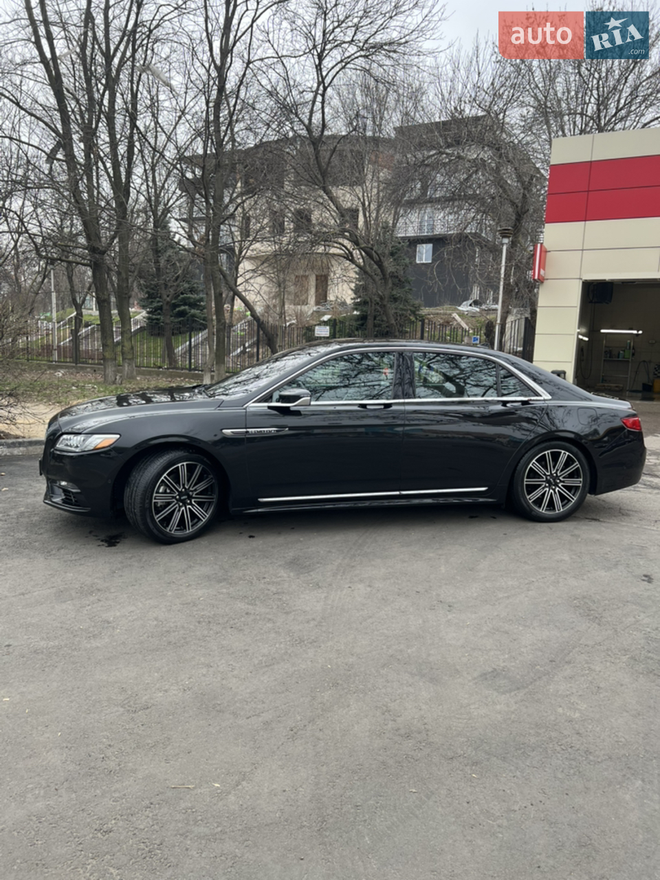 2020 Lincoln Continental - мініатюра 4