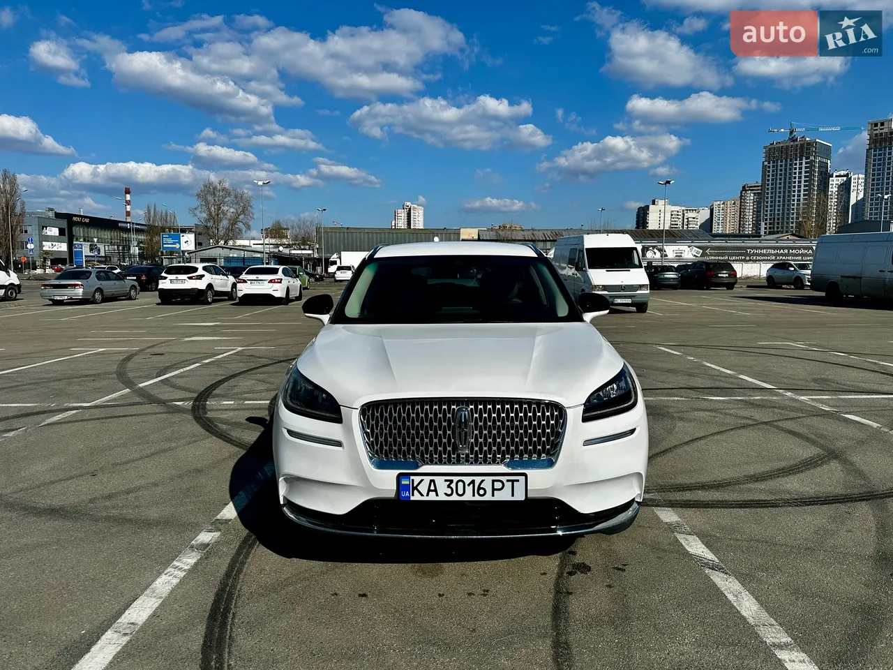 2020 Lincoln Corsair - мініатюра 2