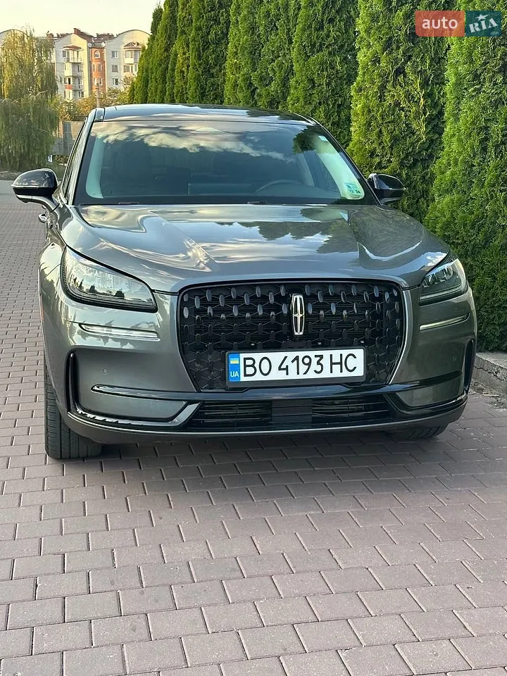 2023 Lincoln Corsair - мініатюра 4