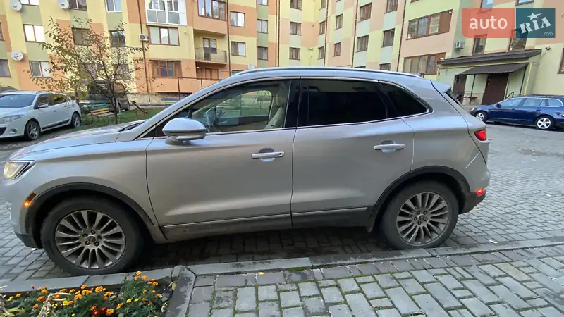 Lincoln MKC