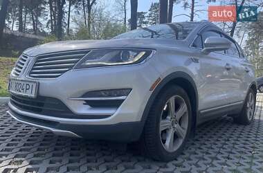Lincoln MKC  2017