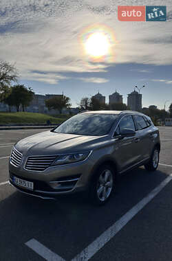 Lincoln MKC  2017
